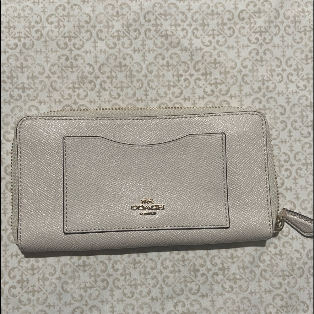 Coach wallet like new